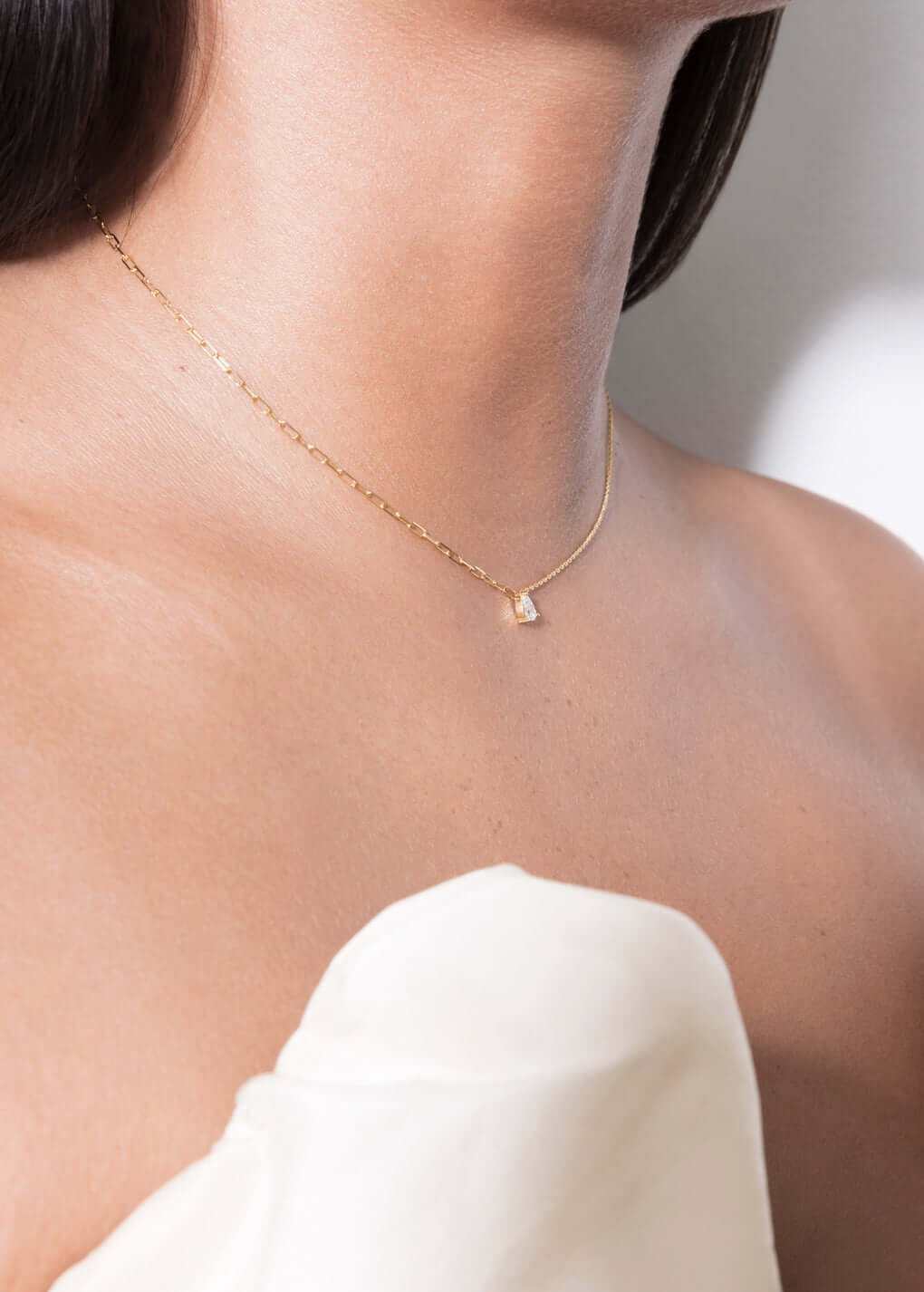 Pear necklace 18k diamond Necklaces