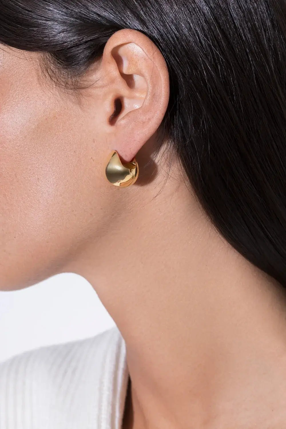 Tomo Teardrop Earrings Earrings