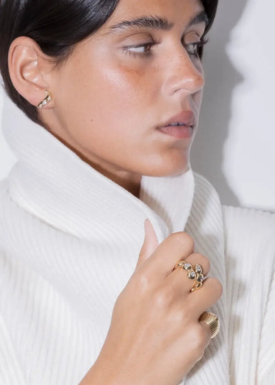 Unending 18k diamond earrings Earrings